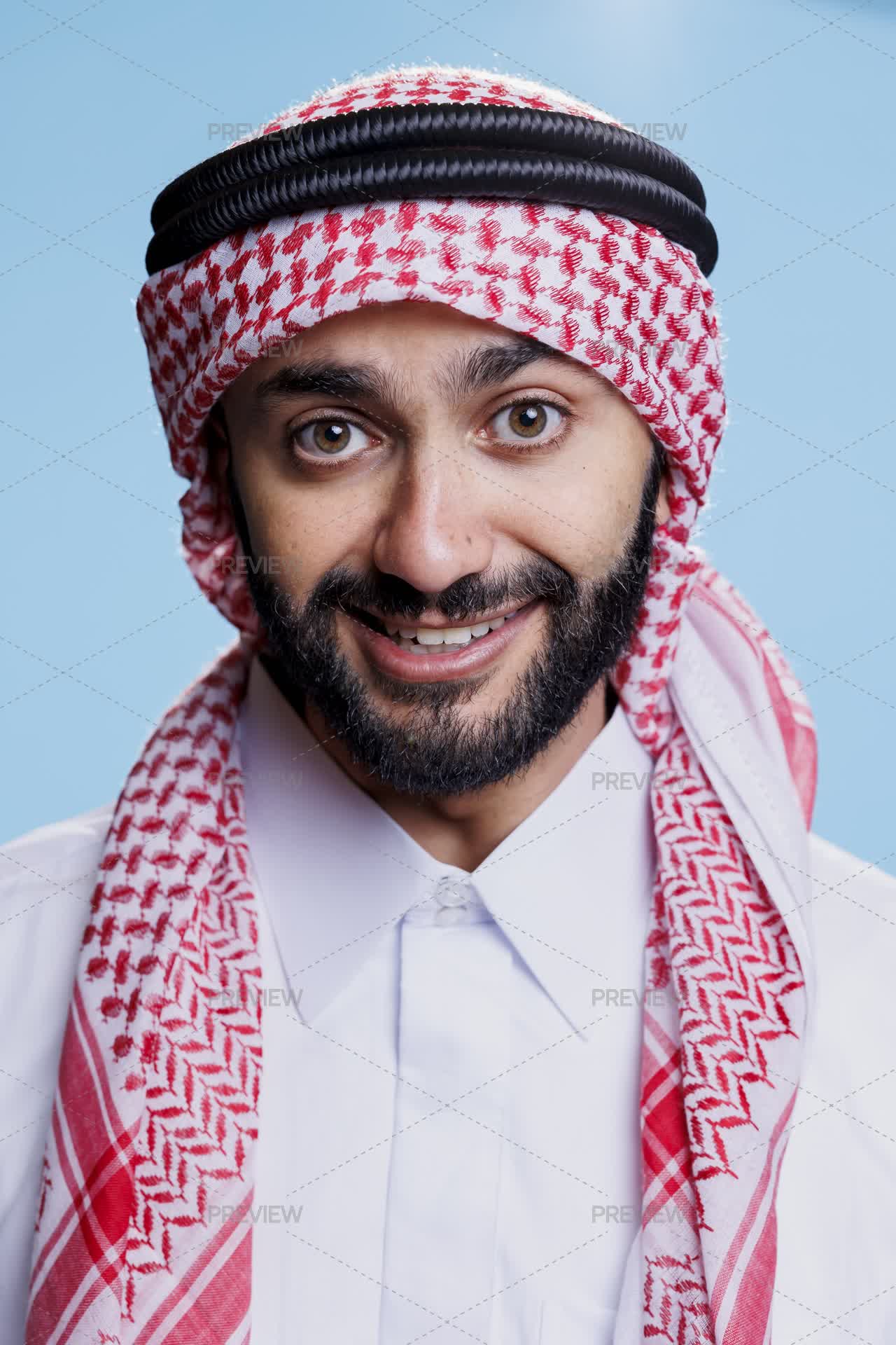 Shemagh Arab Head Scarf Arab Head Scarf Hi-res Stock Photography