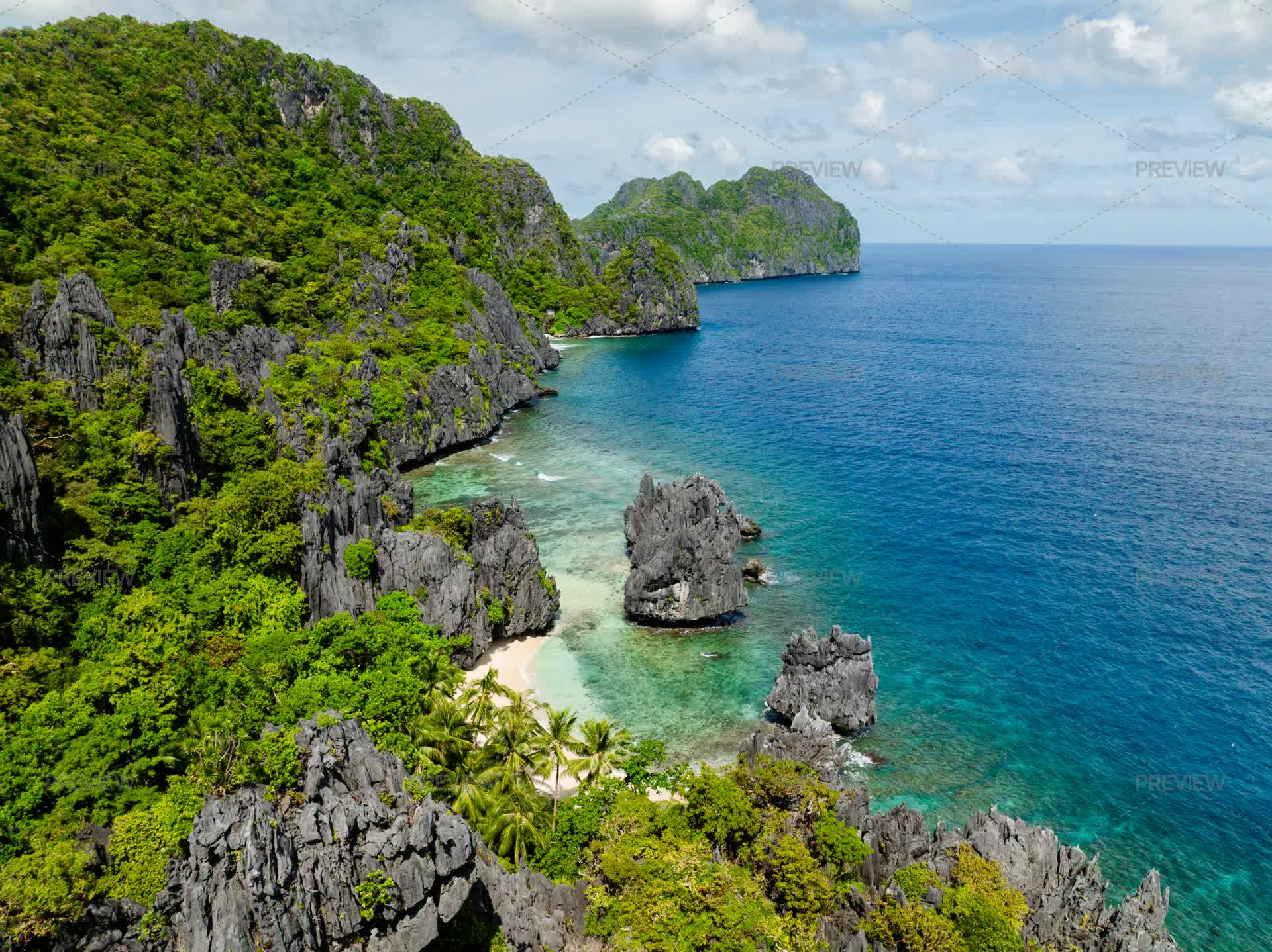 Sandy Islets Tropical Sandy Beach With Turquoise Clear Water And Islet. Matinloc ...