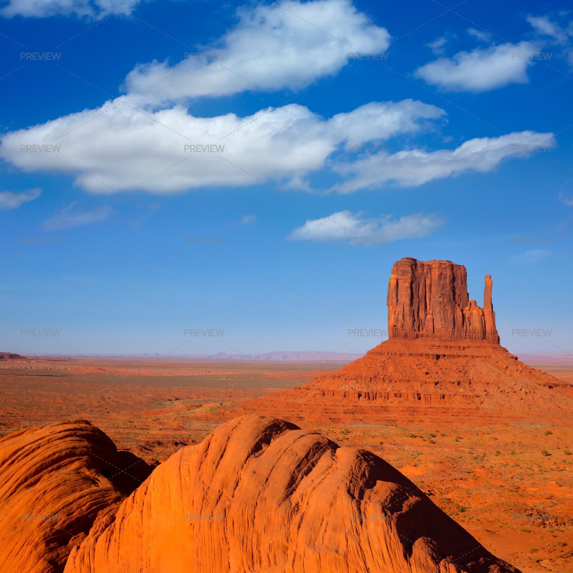 Utaj Array Monument Valley West Mitten Butte Utah - Stock Photos | Motion Array