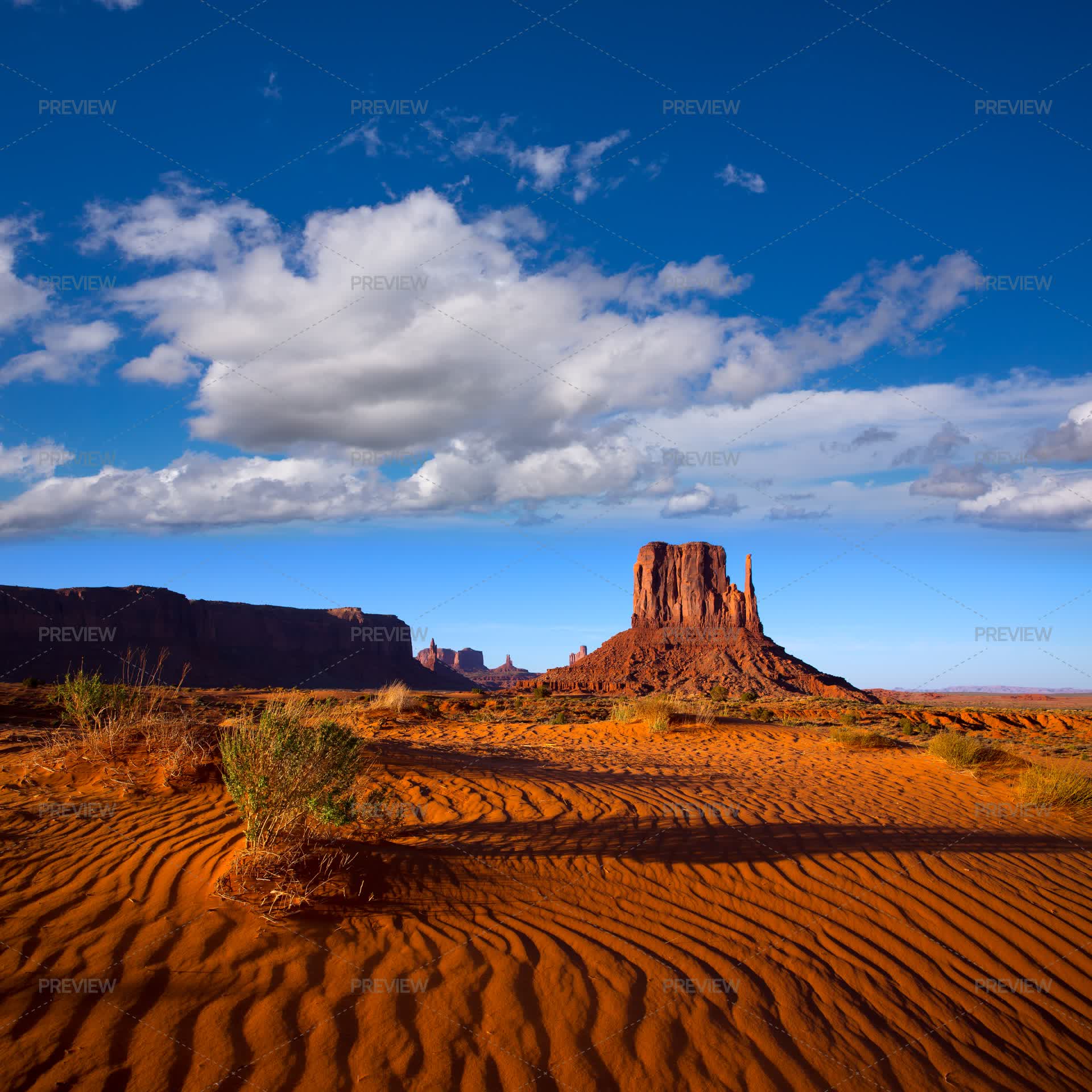 Utaj Array Monument Valley West Mitten Butte Utah - Stock Photos | Motion Array