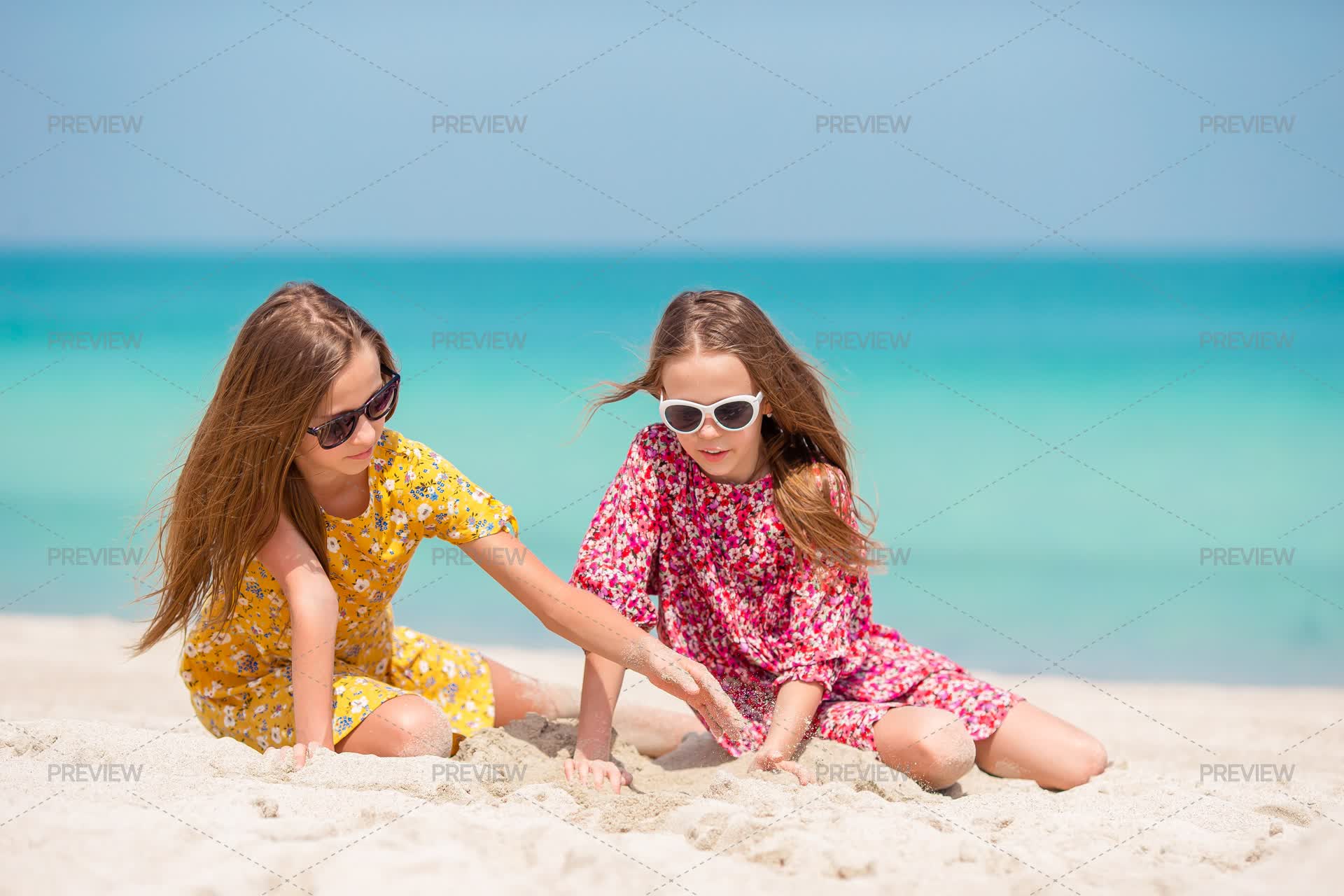 little girls playing nude